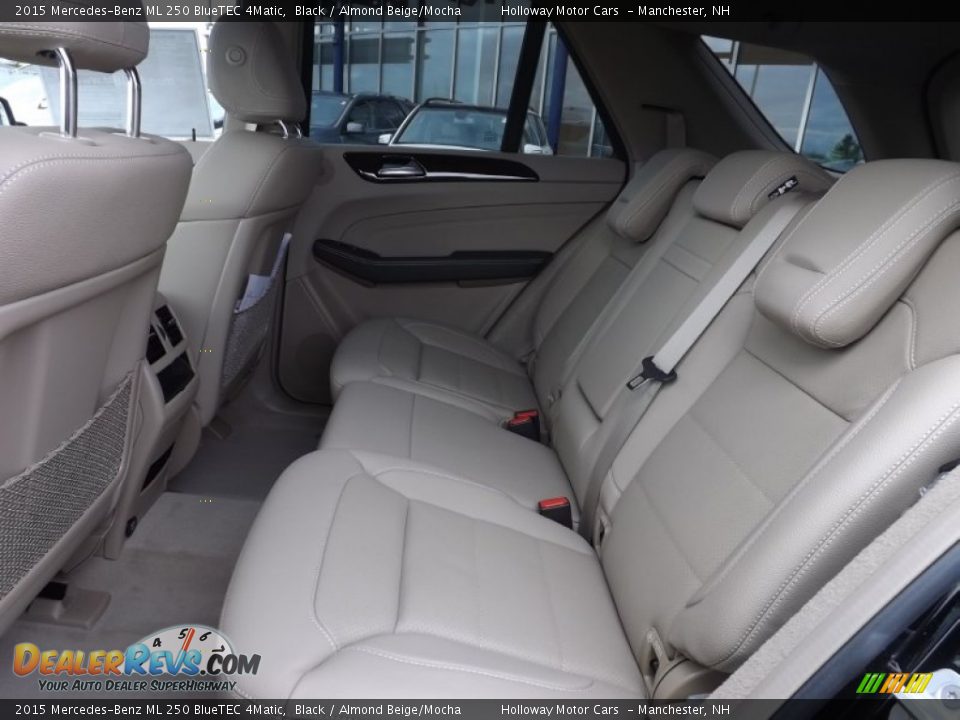 2015 Mercedes-Benz ML 250 BlueTEC 4Matic Black / Almond Beige/Mocha Photo #6