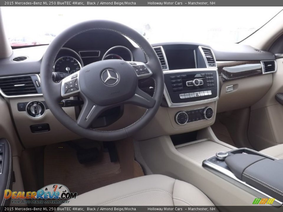 2015 Mercedes-Benz ML 250 BlueTEC 4Matic Black / Almond Beige/Mocha Photo #8