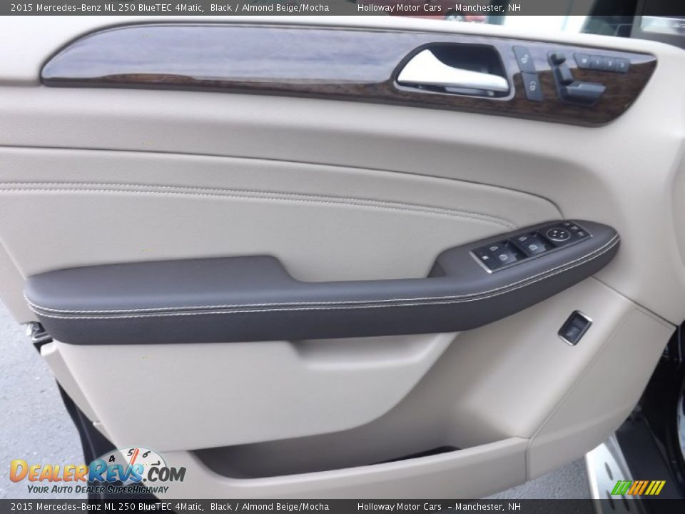 2015 Mercedes-Benz ML 250 BlueTEC 4Matic Black / Almond Beige/Mocha Photo #9
