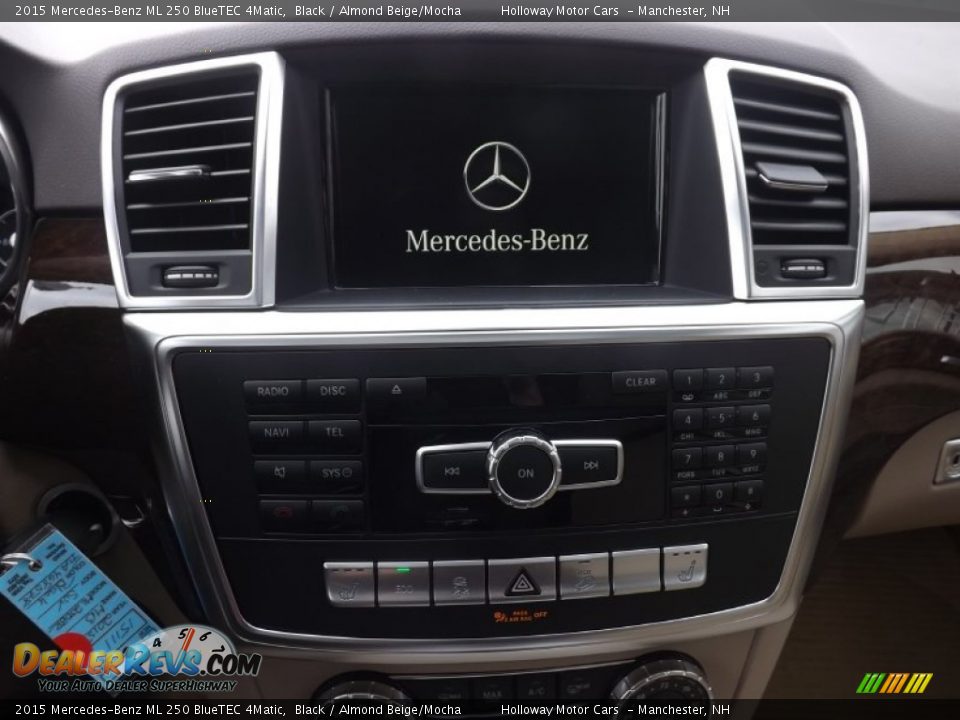 2015 Mercedes-Benz ML 250 BlueTEC 4Matic Black / Almond Beige/Mocha Photo #11