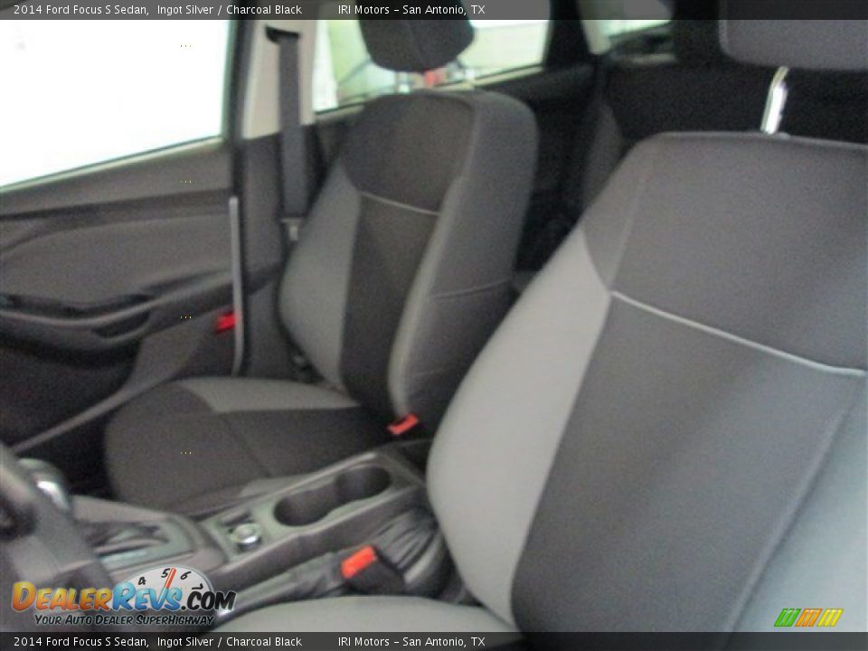2014 Ford Focus S Sedan Ingot Silver / Charcoal Black Photo #9