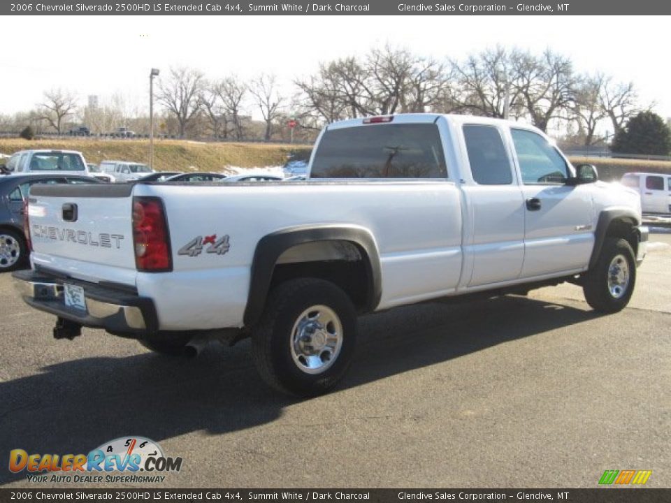2006 Chevrolet Silverado 2500HD LS Extended Cab 4x4 Summit White / Dark Charcoal Photo #3