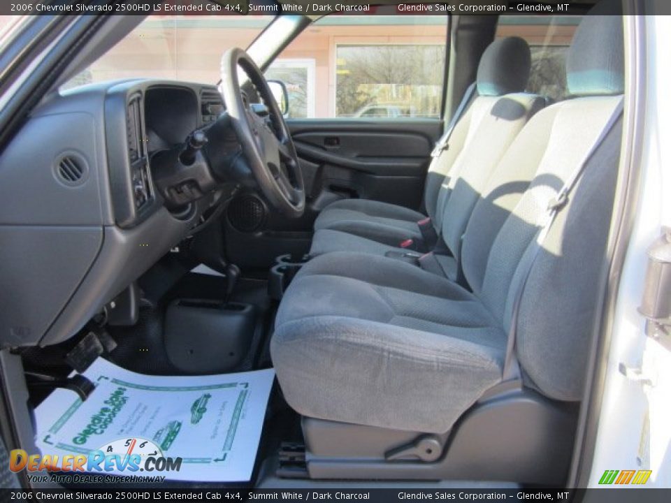 2006 Chevrolet Silverado 2500HD LS Extended Cab 4x4 Summit White / Dark Charcoal Photo #10
