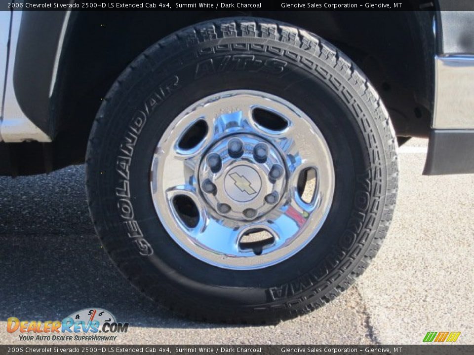 2006 Chevrolet Silverado 2500HD LS Extended Cab 4x4 Summit White / Dark Charcoal Photo #20