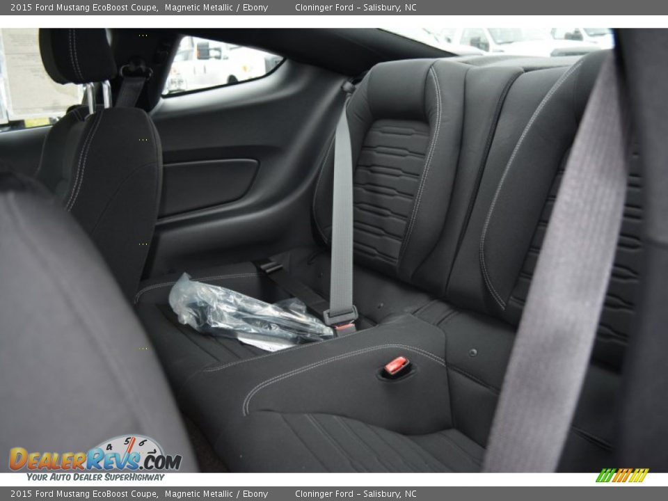 2015 Ford Mustang EcoBoost Coupe Magnetic Metallic / Ebony Photo #8