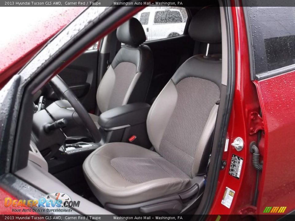 2013 Hyundai Tucson GLS AWD Garnet Red / Taupe Photo #12