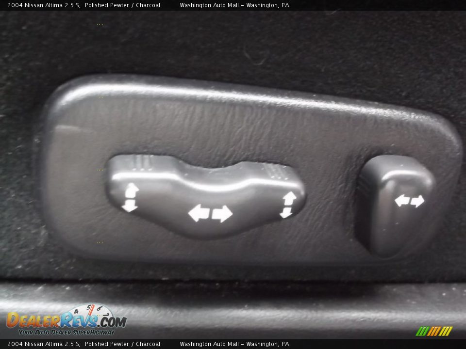 2004 Nissan Altima 2.5 S Polished Pewter / Charcoal Photo #13