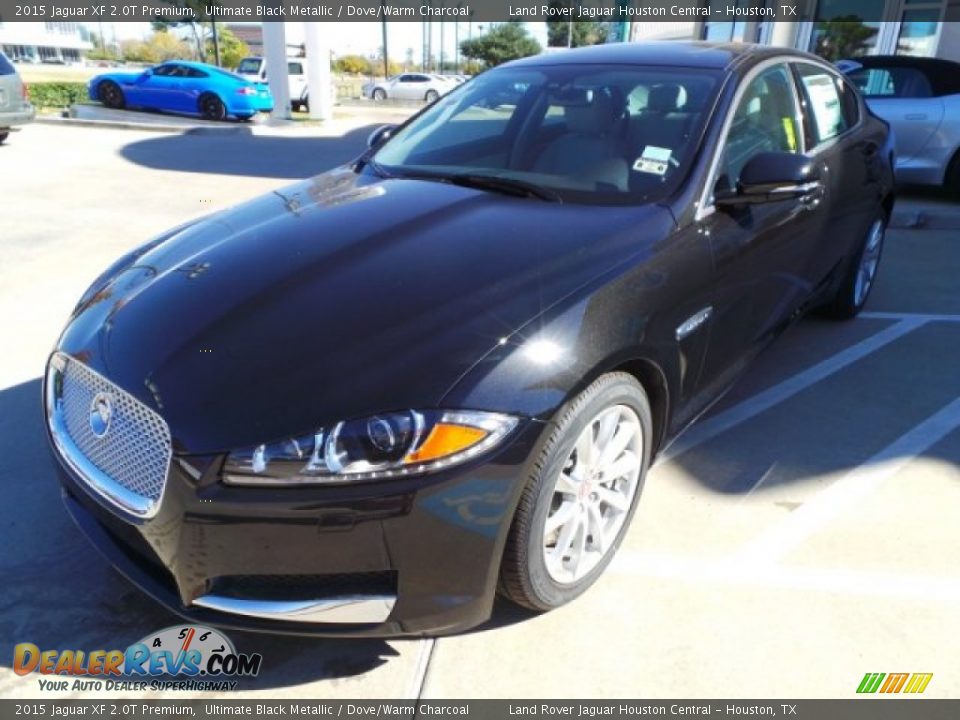 Front 3/4 View of 2015 Jaguar XF 2.0T Premium Photo #3