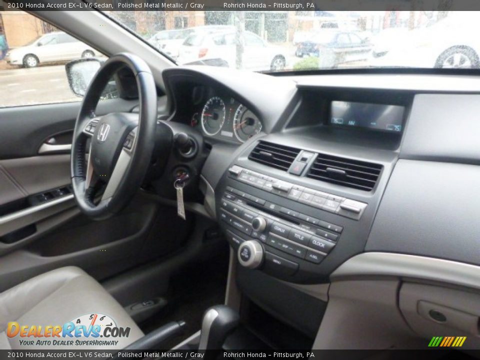 2010 Honda Accord EX-L V6 Sedan Polished Metal Metallic / Gray Photo #16