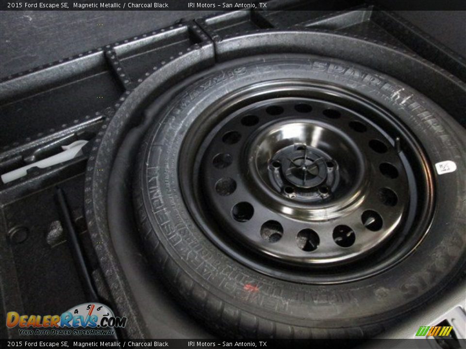 2015 Ford Escape SE Magnetic Metallic / Charcoal Black Photo #13