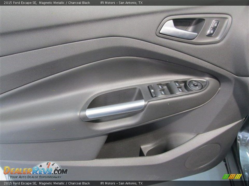 2015 Ford Escape SE Magnetic Metallic / Charcoal Black Photo #14
