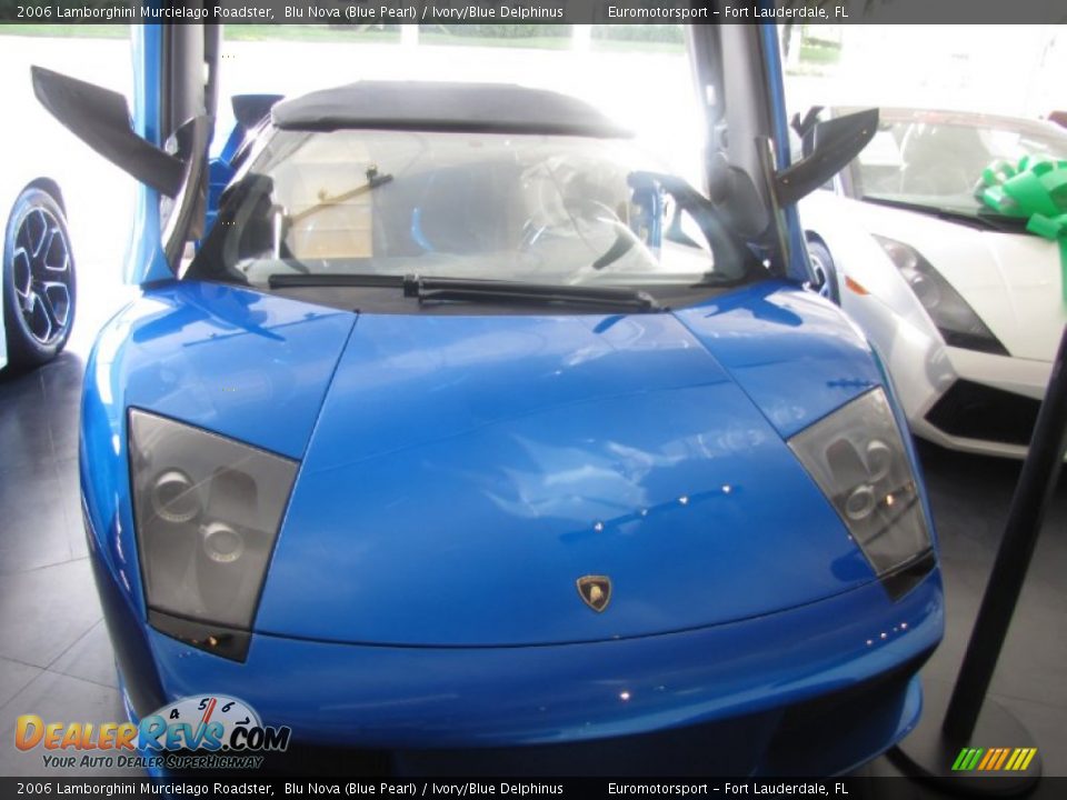 2006 Lamborghini Murcielago Roadster Blu Nova (Blue Pearl) / Ivory/Blue Delphinus Photo #5