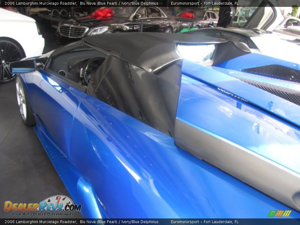 2006 Lamborghini Murcielago Roadster Blu Nova (Blue Pearl) / Ivory/Blue Delphinus Photo #15