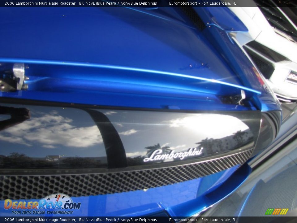 2006 Lamborghini Murcielago Roadster Blu Nova (Blue Pearl) / Ivory/Blue Delphinus Photo #16