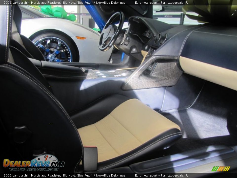 2006 Lamborghini Murcielago Roadster Blu Nova (Blue Pearl) / Ivory/Blue Delphinus Photo #37