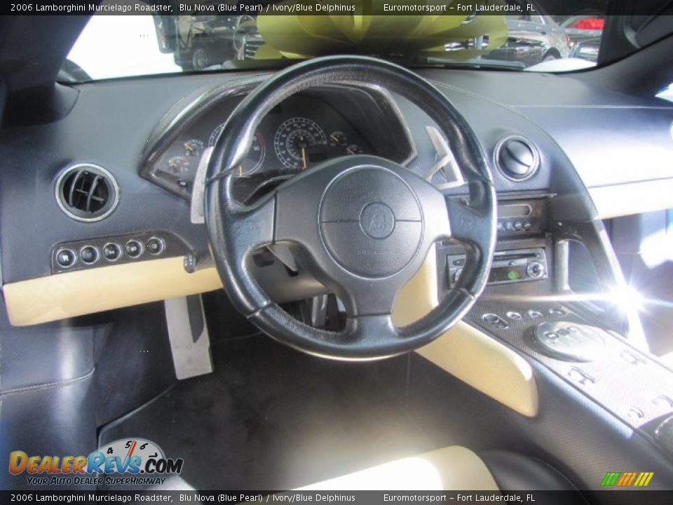 2006 Lamborghini Murcielago Roadster Blu Nova (Blue Pearl) / Ivory/Blue Delphinus Photo #43