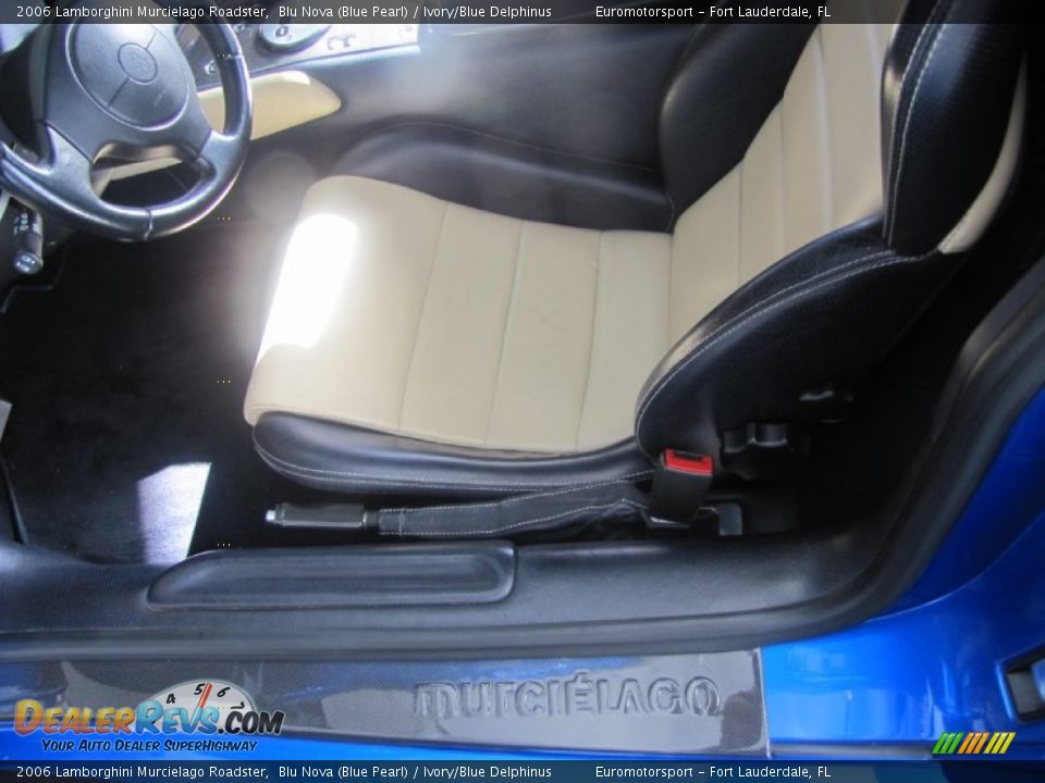 2006 Lamborghini Murcielago Roadster Blu Nova (Blue Pearl) / Ivory/Blue Delphinus Photo #45