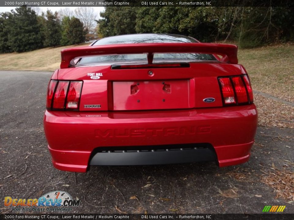2000 Ford Mustang GT Coupe Laser Red Metallic / Medium Graphite Photo #5