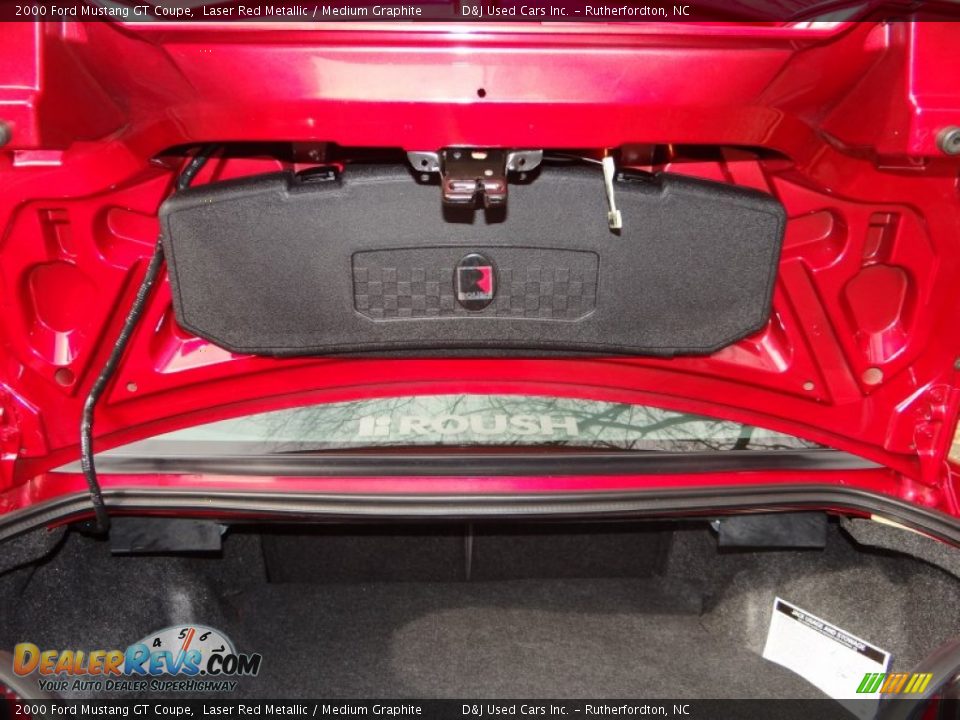 Tool Kit of 2000 Ford Mustang GT Coupe Photo #34