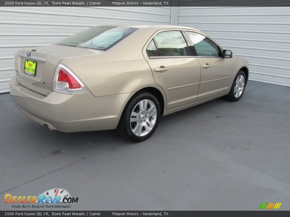 2006 Ford Fusion SEL V6 Dune Pearl Metallic / Camel Photo #9
