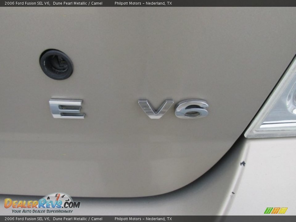2006 Ford Fusion SEL V6 Dune Pearl Metallic / Camel Photo #13