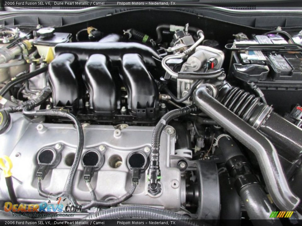 2006 Ford Fusion SEL V6 Dune Pearl Metallic / Camel Photo #24