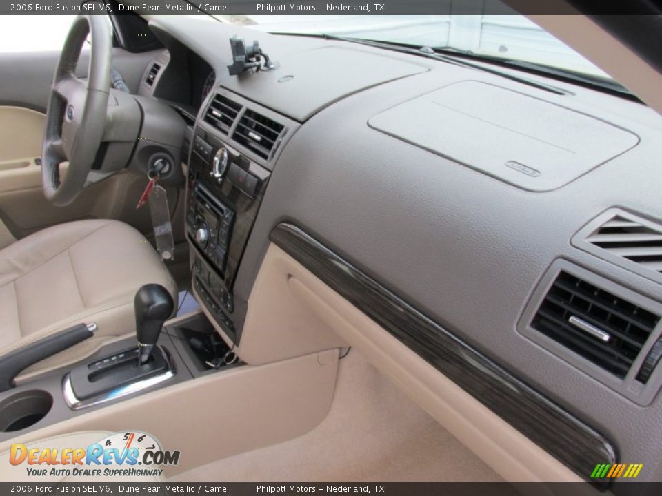 2006 Ford Fusion SEL V6 Dune Pearl Metallic / Camel Photo #27