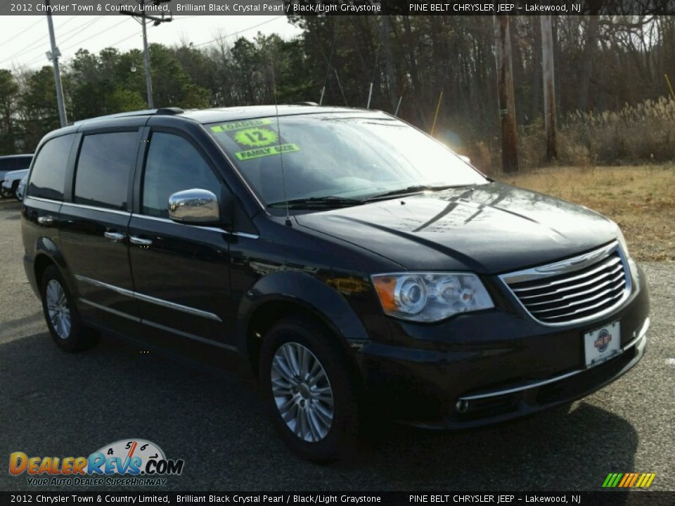 2012 Chrysler Town & Country Limited Brilliant Black Crystal Pearl / Black/Light Graystone Photo #3