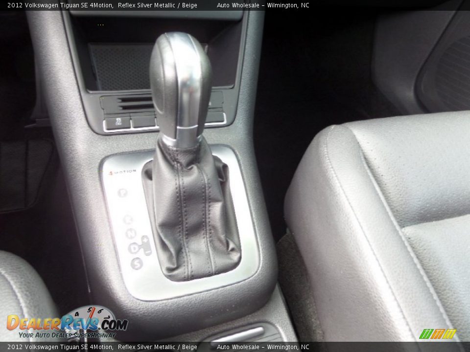 2012 Volkswagen Tiguan SE 4Motion Reflex Silver Metallic / Beige Photo #19