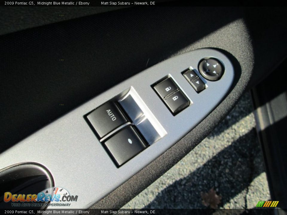 2009 Pontiac G5 Midnight Blue Metallic / Ebony Photo #13