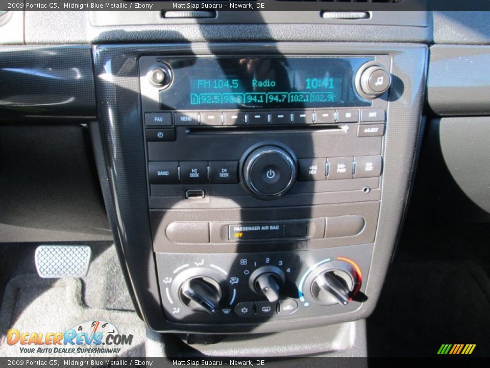 2009 Pontiac G5 Midnight Blue Metallic / Ebony Photo #23