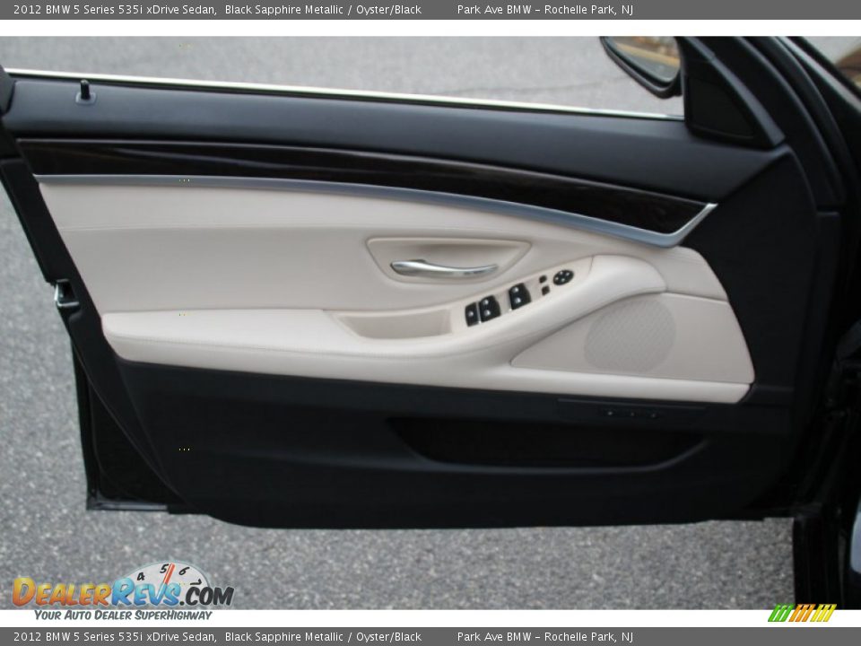2012 BMW 5 Series 535i xDrive Sedan Black Sapphire Metallic / Oyster/Black Photo #9