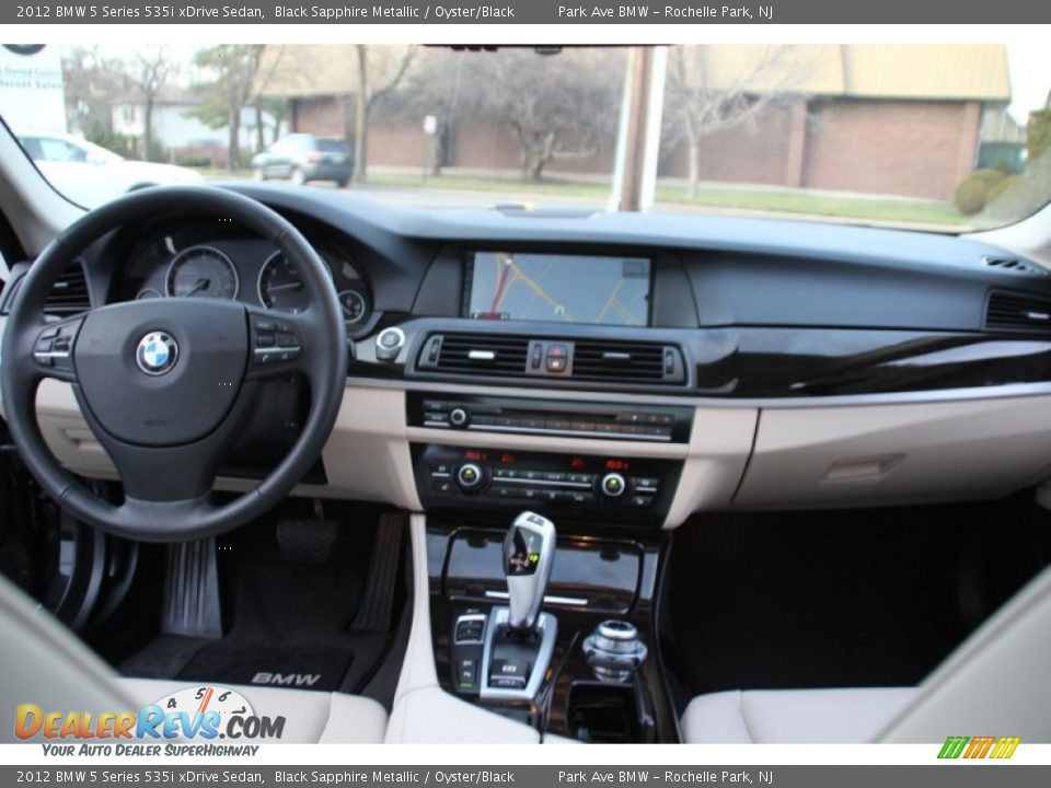 2012 BMW 5 Series 535i xDrive Sedan Black Sapphire Metallic / Oyster/Black Photo #16