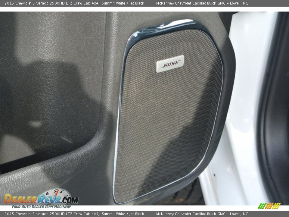 2015 Chevrolet Silverado 2500HD LTZ Crew Cab 4x4 Summit White / Jet Black Photo #12