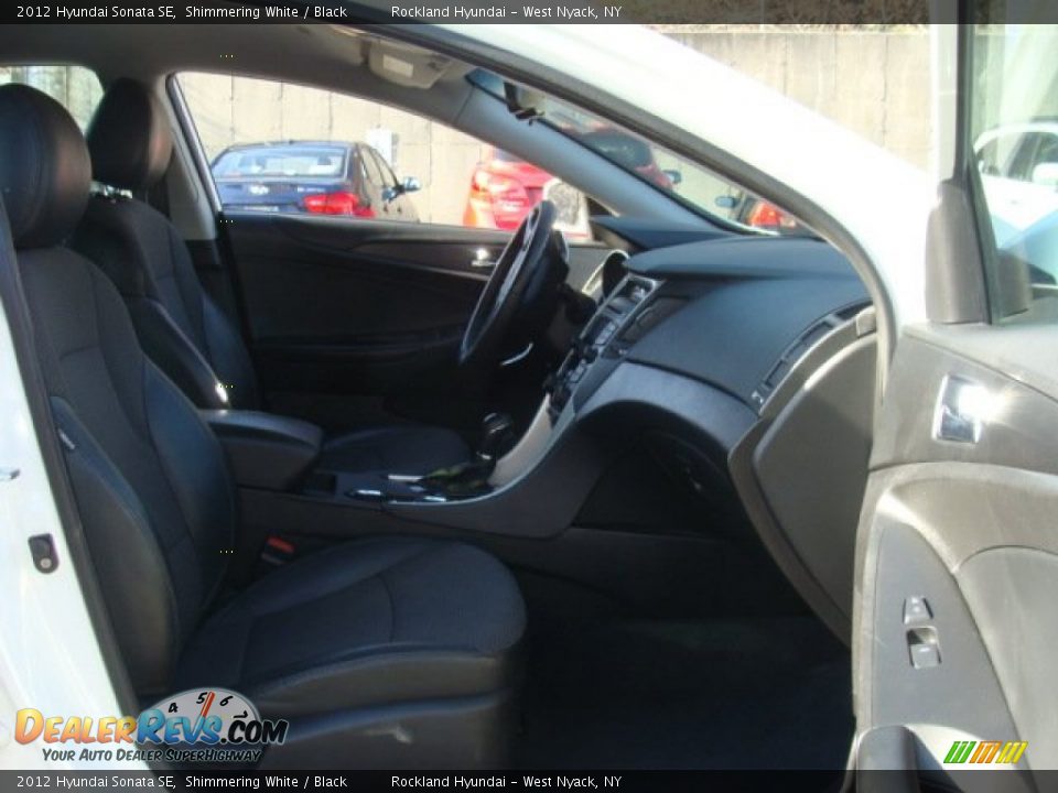 2012 Hyundai Sonata SE Shimmering White / Black Photo #26