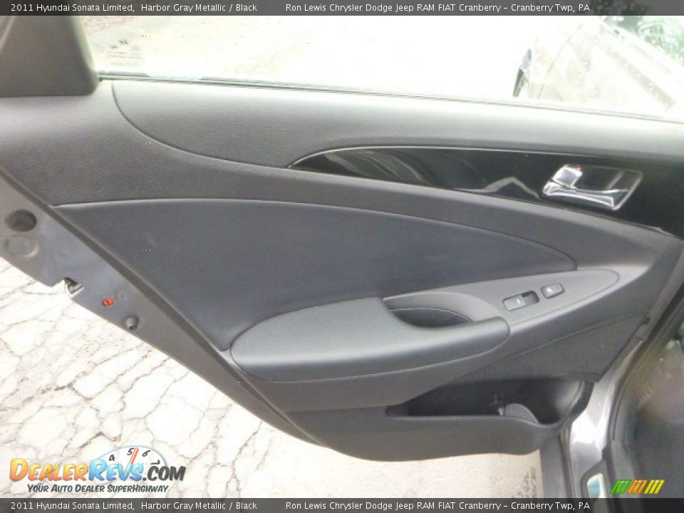 2011 Hyundai Sonata Limited Harbor Gray Metallic / Black Photo #16