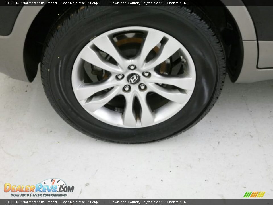 2012 Hyundai Veracruz Limited Black Noir Pearl / Beige Photo #2