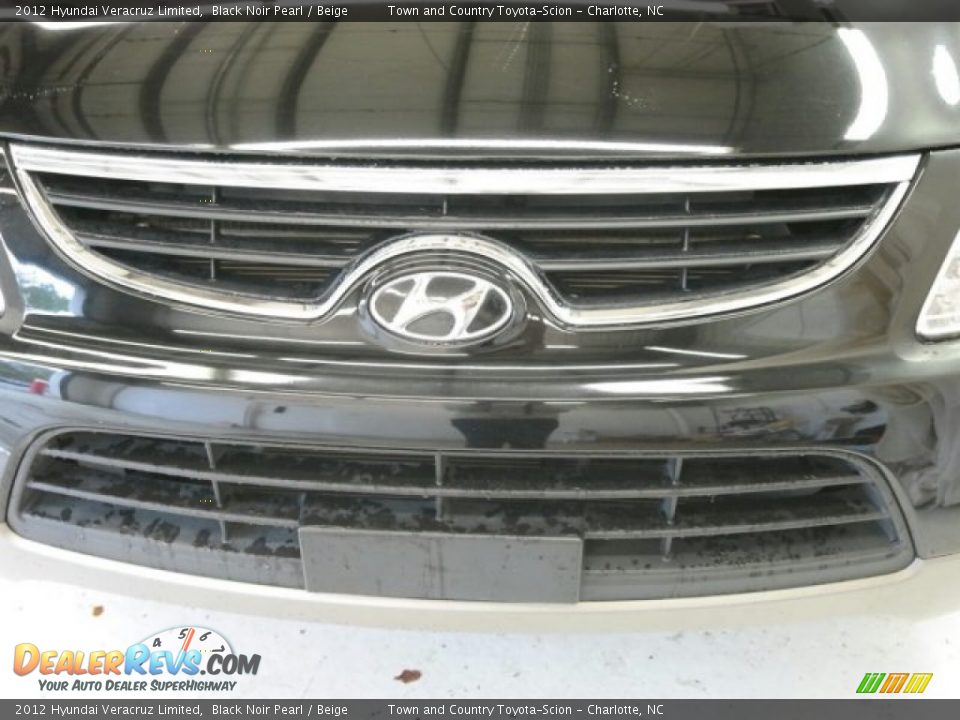 2012 Hyundai Veracruz Limited Black Noir Pearl / Beige Photo #6