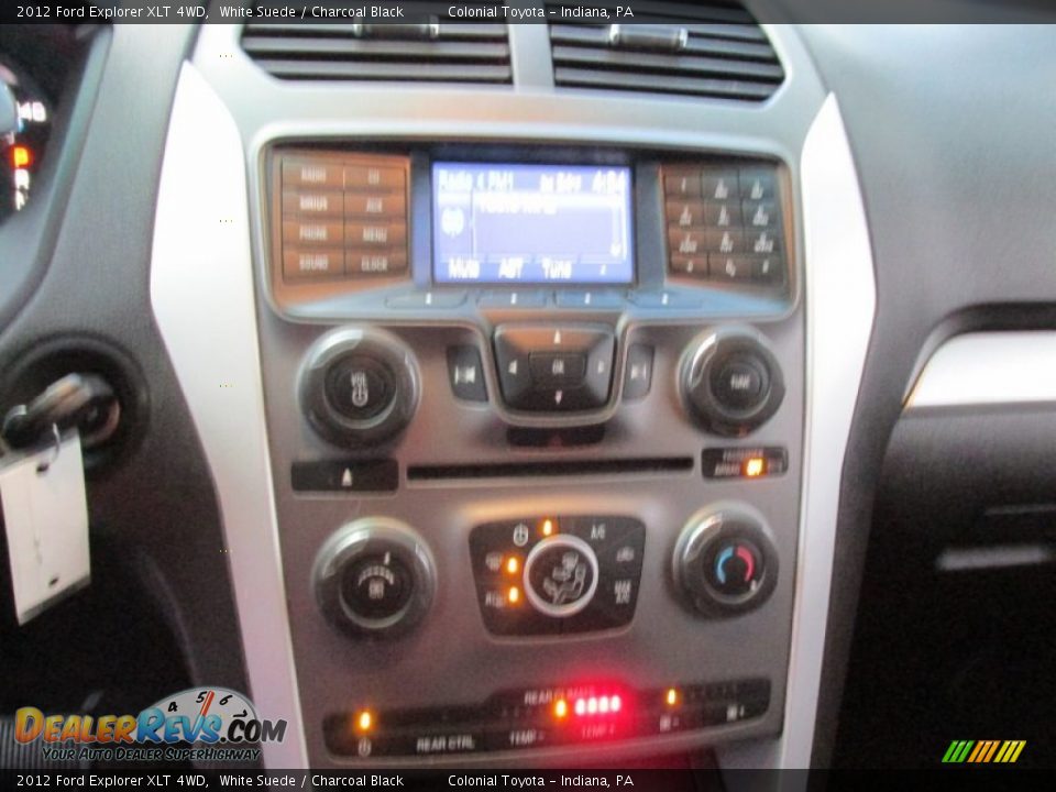 2012 Ford Explorer XLT 4WD White Suede / Charcoal Black Photo #15