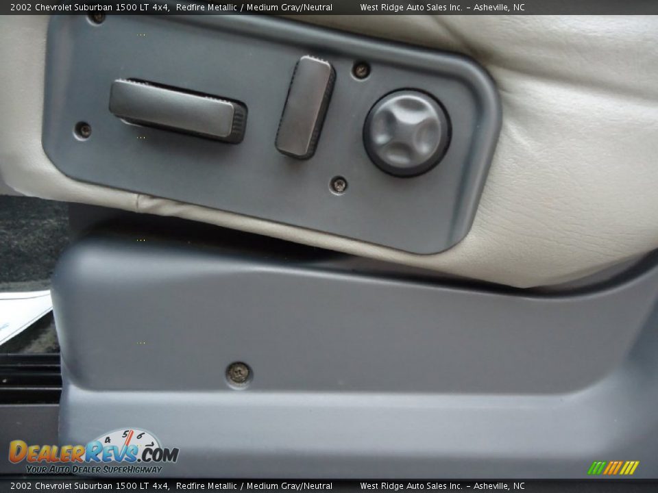 2002 Chevrolet Suburban 1500 LT 4x4 Redfire Metallic / Medium Gray/Neutral Photo #13