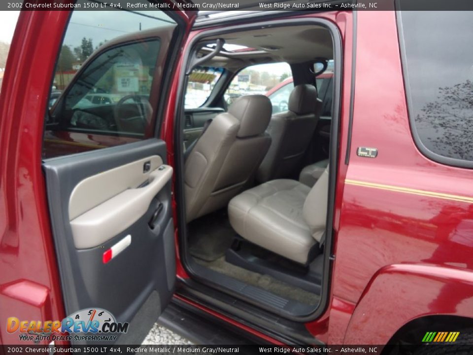 2002 Chevrolet Suburban 1500 LT 4x4 Redfire Metallic / Medium Gray/Neutral Photo #15