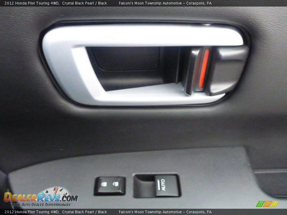 2012 Honda Pilot Touring 4WD Crystal Black Pearl / Black Photo #2