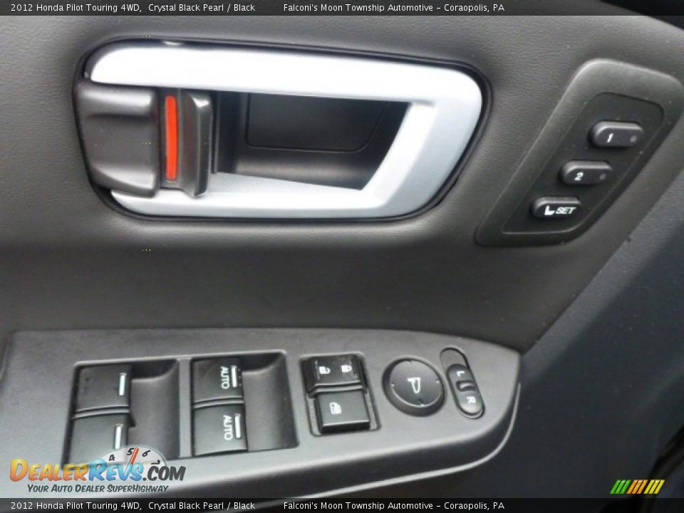 2012 Honda Pilot Touring 4WD Crystal Black Pearl / Black Photo #18