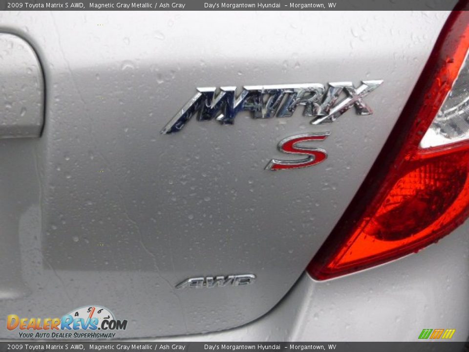 2009 Toyota Matrix S AWD Magnetic Gray Metallic / Ash Gray Photo #9