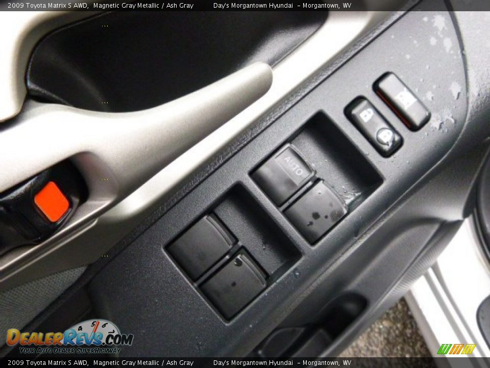 2009 Toyota Matrix S AWD Magnetic Gray Metallic / Ash Gray Photo #27
