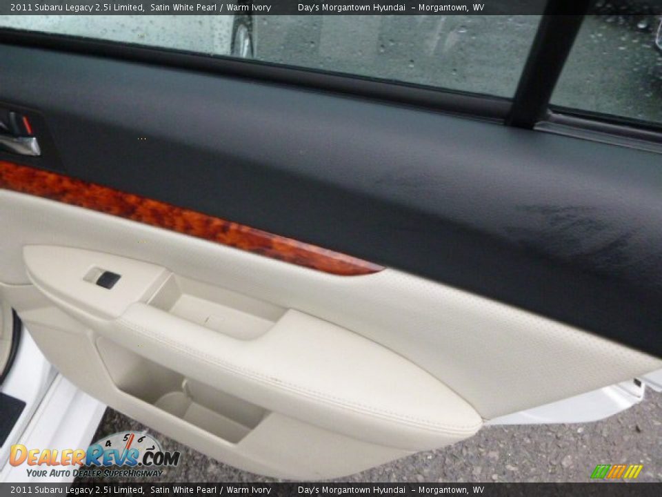 2011 Subaru Legacy 2.5i Limited Satin White Pearl / Warm Ivory Photo #21