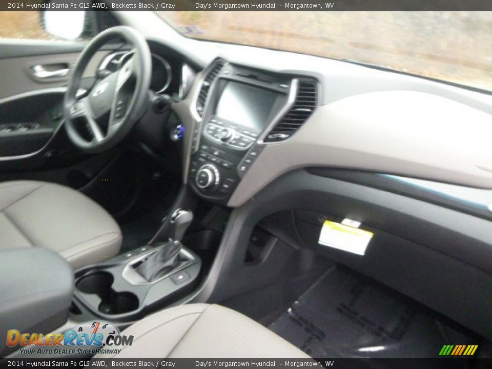 2014 Hyundai Santa Fe GLS AWD Becketts Black / Gray Photo #10