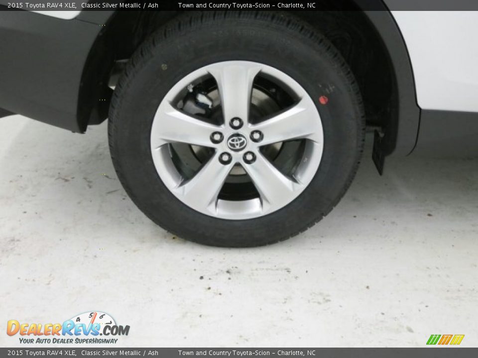 2015 Toyota RAV4 XLE Classic Silver Metallic / Ash Photo #2