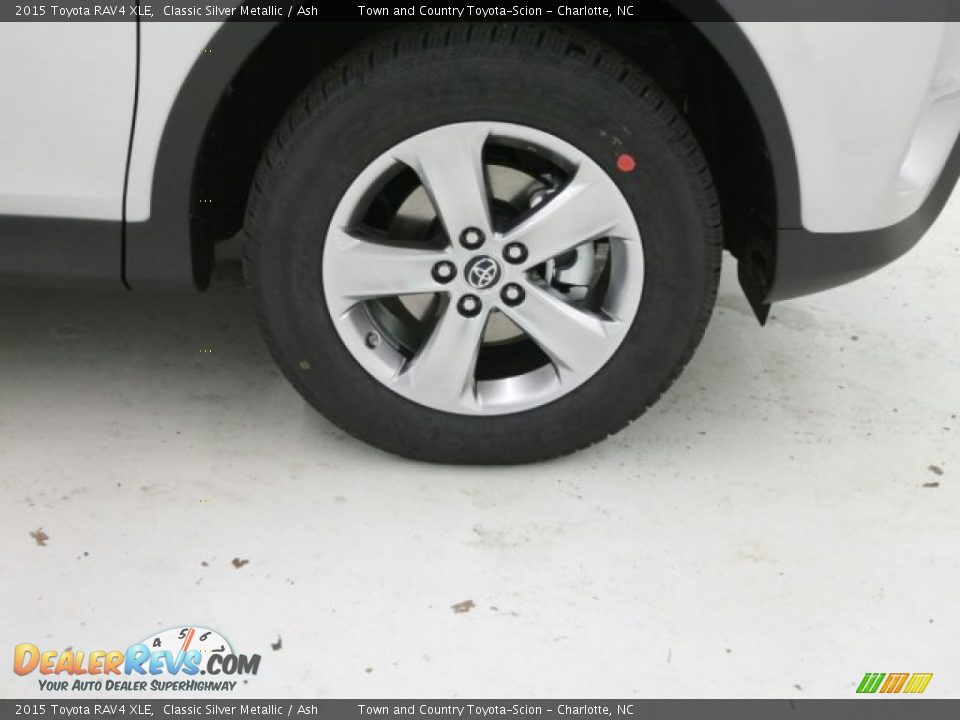 2015 Toyota RAV4 XLE Classic Silver Metallic / Ash Photo #3
