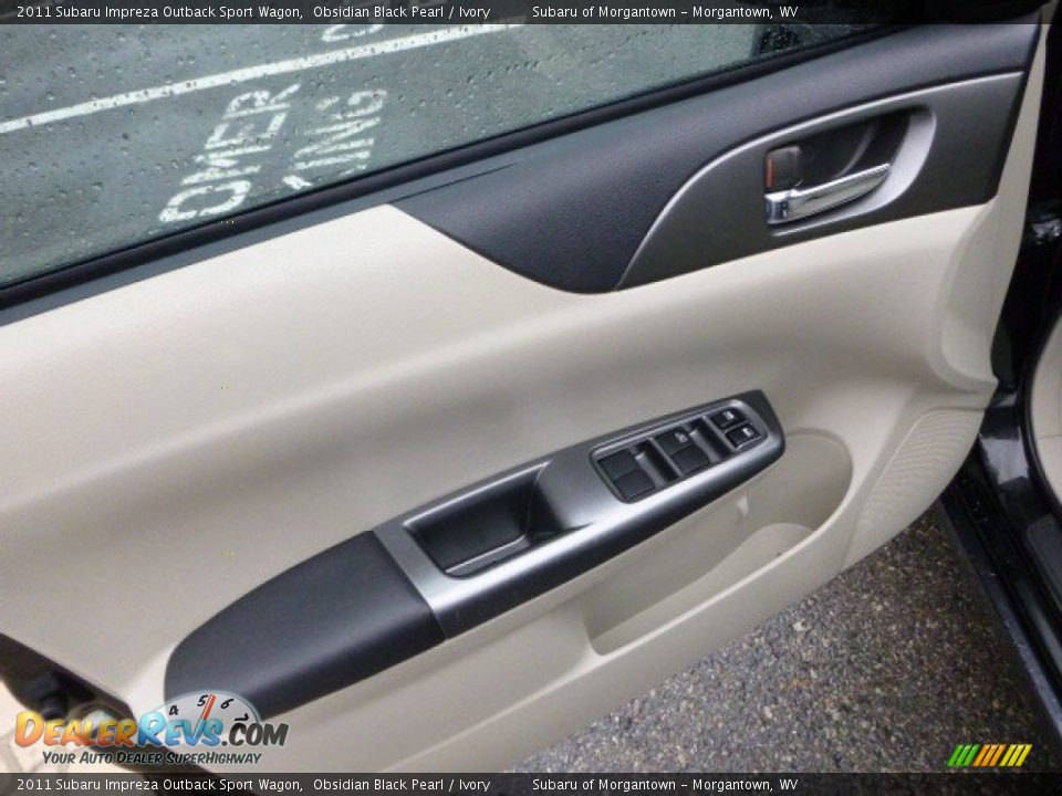 2011 Subaru Impreza Outback Sport Wagon Obsidian Black Pearl / Ivory Photo #18